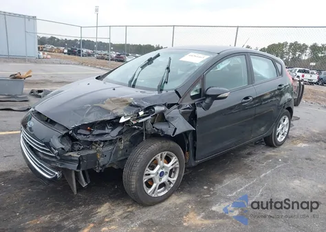 2015 Ford Fiesta Se z USA, uszkodzony, nr VIN 3FADP4EJ4FM179659